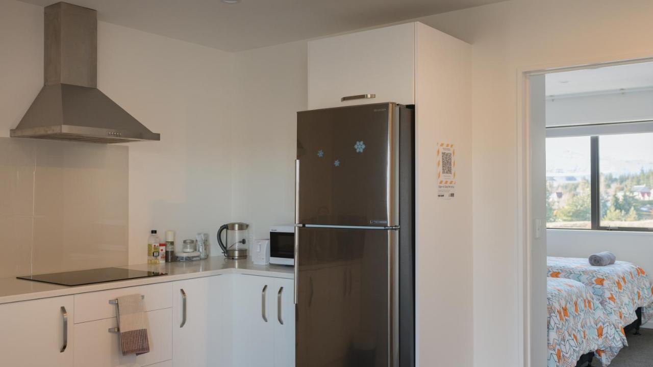 شقة Entire Unit - 18 Rodman - Newly Furnished بحيرة تيكابو المظهر الخارجي الصورة